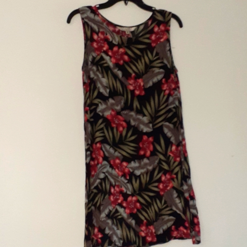 Dress - Picture 3 of 5